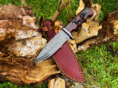 Damascus steel handmade hunting knife
