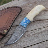 Custom handmade Damascus steel hunting knife