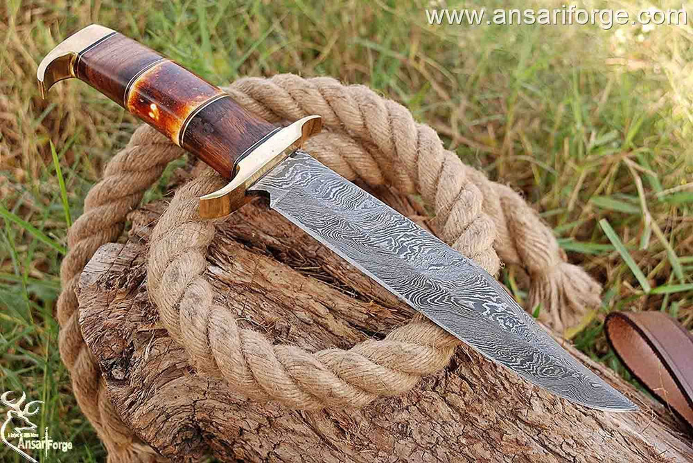 Custom Handmade Damascus Steel Bowie Hunting Knife With Sheath.