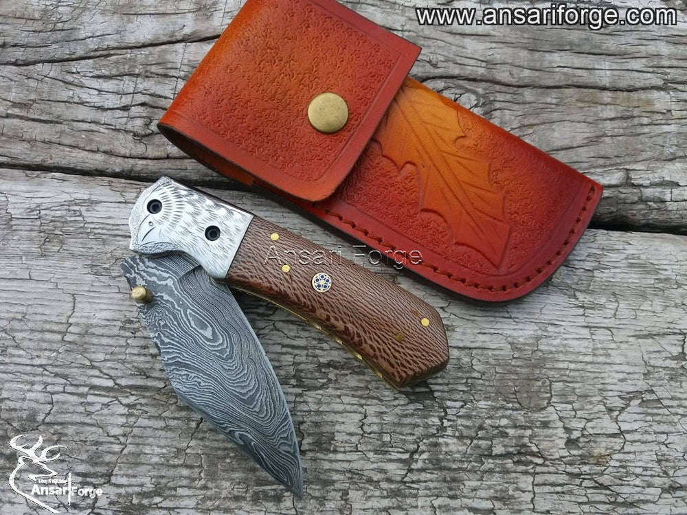 Damascus steel pocket knife