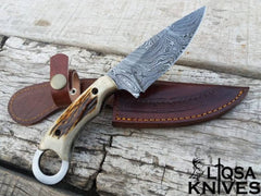 Sambar Stag Antler Handle Knife – Secure Finger Hole Grip for Precision Cutting.