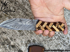 Damascus steel hunting knife skinner