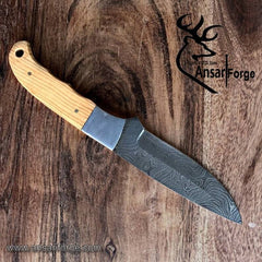 Damascus steel hunting knife Skinning knife