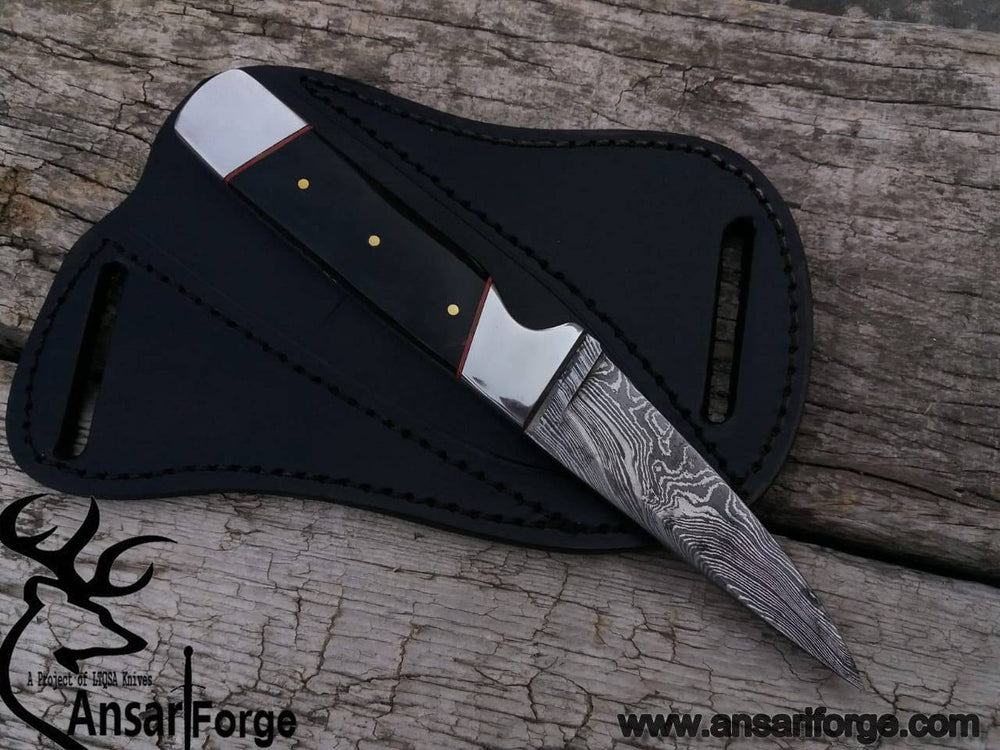 Damascus steel fixed blade hunting knife, Skinning knife with cross draw leather sheath.