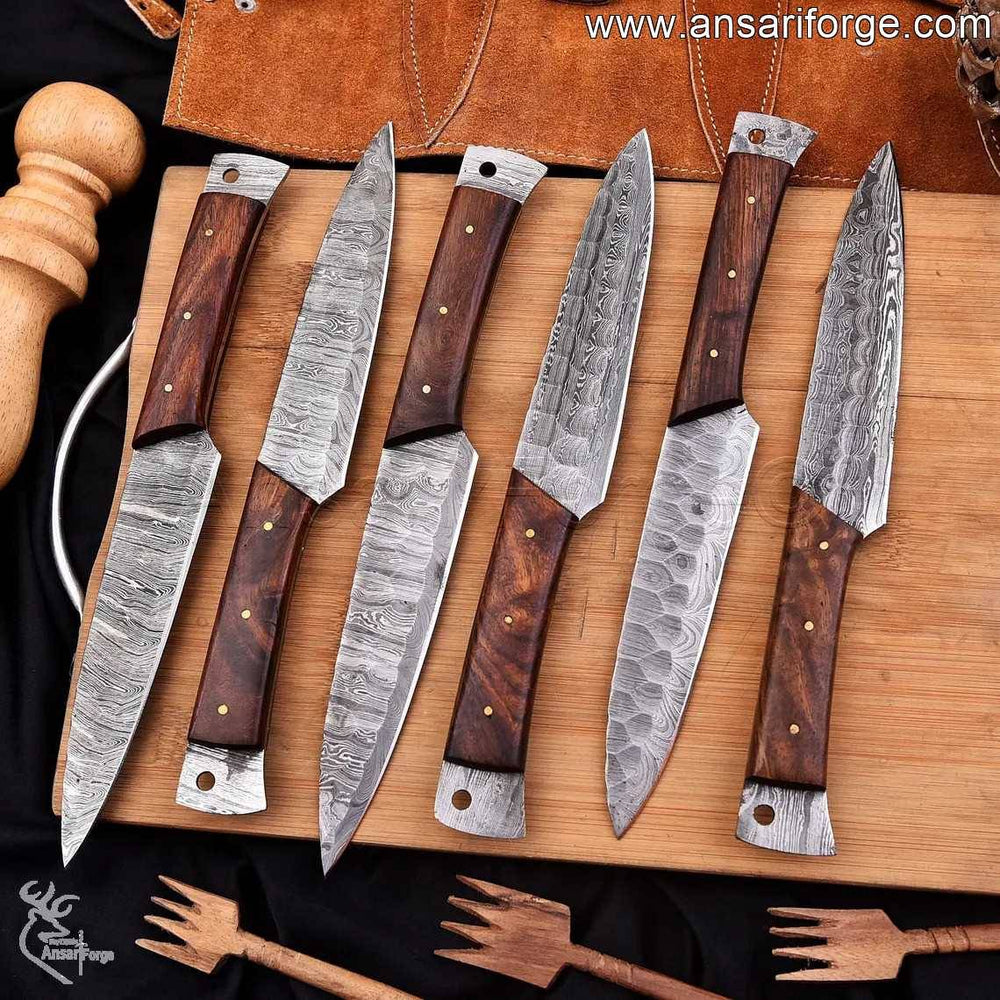 Elegant Damascus knife set for steak on a dining table – perfect for gourmet meals and dinner parties.