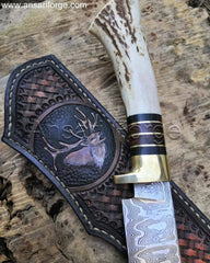 Sambar stag antler handle of The Deer Hunter Handmade Damascus Hunting Knife