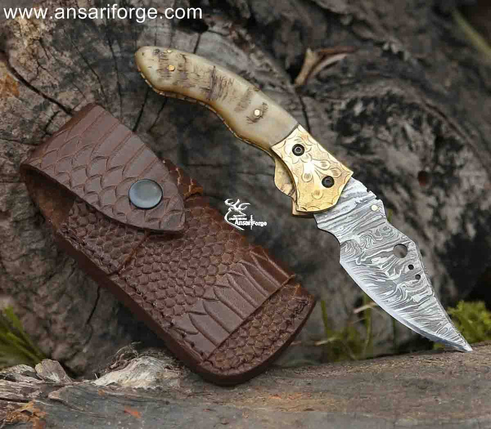 Handmade Damascus Pocket Knife with Liner Lock Folding Blade -ansariforge.com
