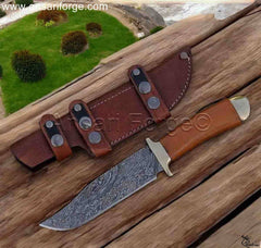 Custom Handmade Damascus Hunting Knife for Hunting.