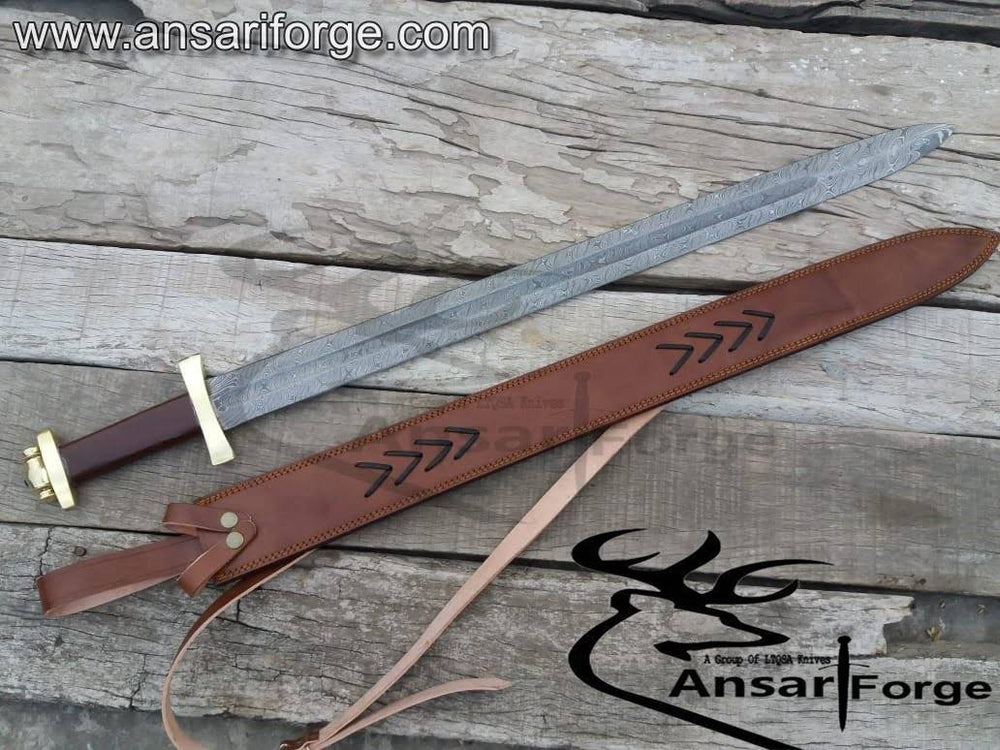 Ansari Forge Handmade Viking Sword - 580 layers of folded steel creating a stunning Damascus pattern.