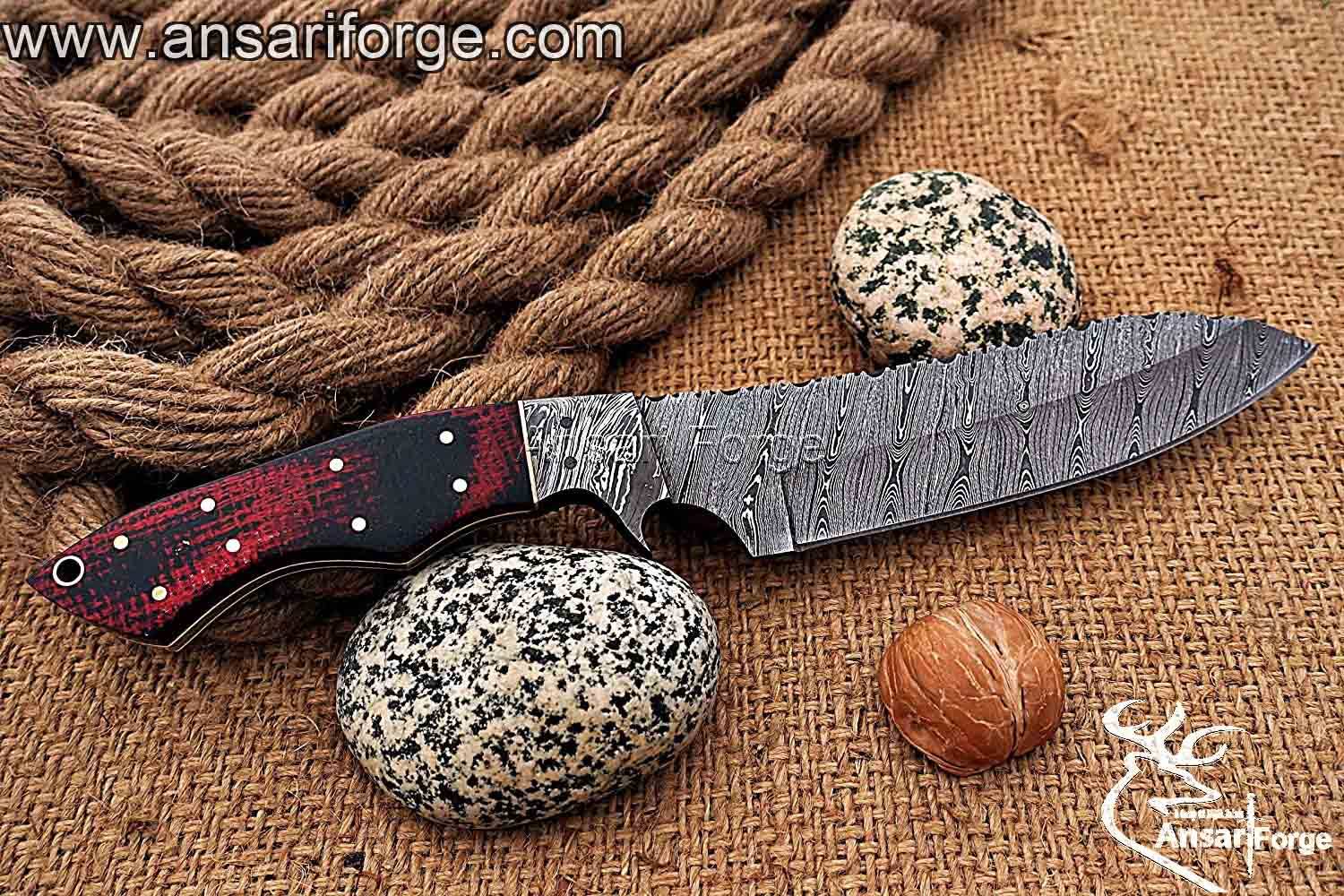Handmade Damascus Hunting Knife