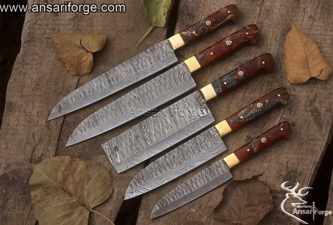 Damascus Kitchen Knife Set, 5 knives+ roll bag.