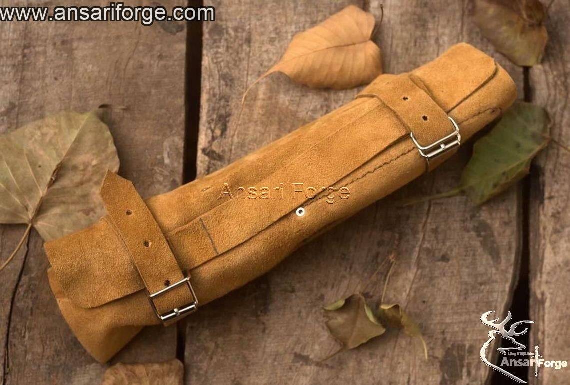 Damascus Kitchen Knife Set, 5 knives+ roll bag.