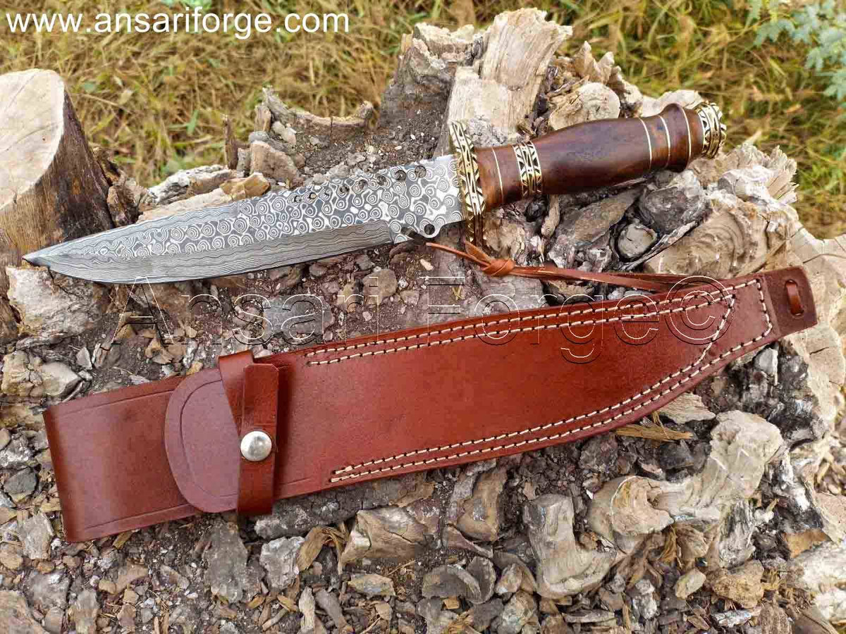 12 Inch Fixed Blade Damascus Hunting Knife With Sheath.