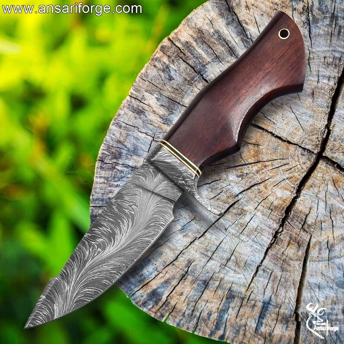 Ansari Forge hand-forged Damascus Feather Knife with beautiful feather pattern and durable full tang blade, perfect as a best hunting knife.