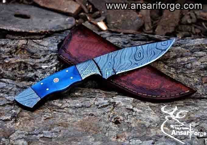 Damascus steel hunting knife /skinner bone handle