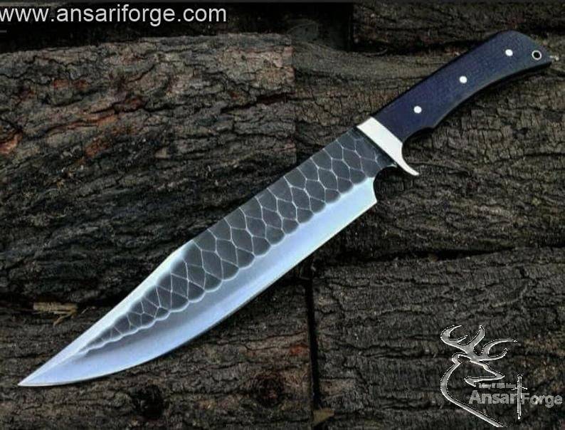 Forged 1095 steel hunting knife
