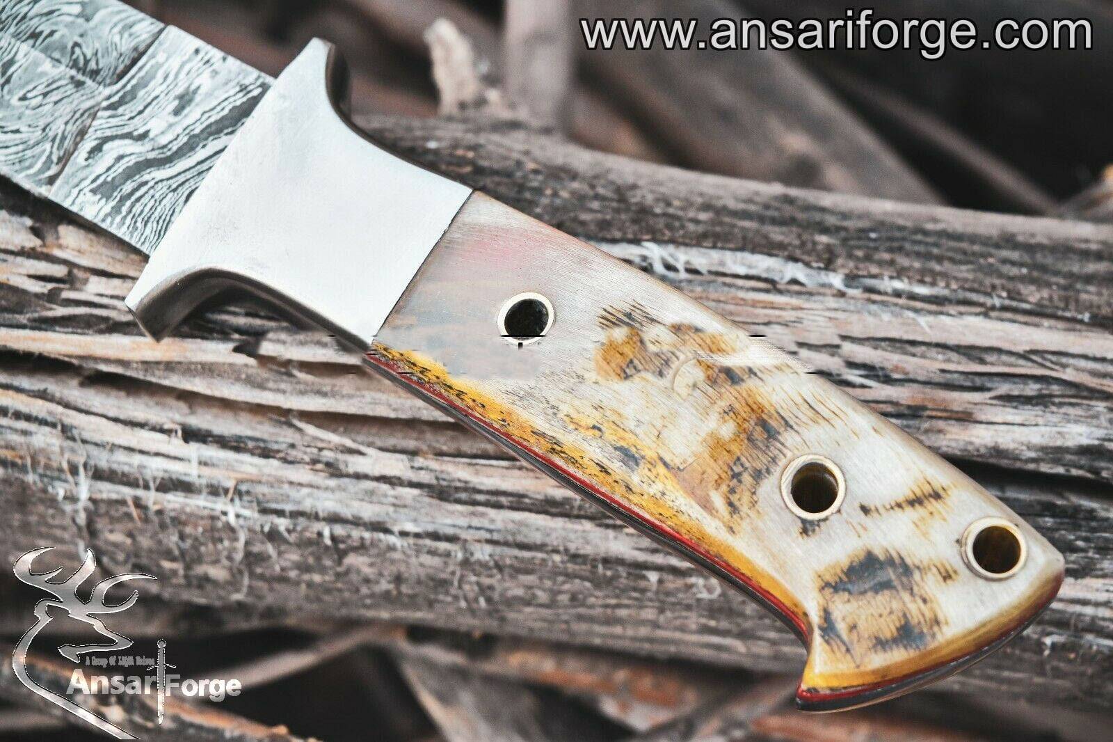 Custom made Damascus hunting knife - Black Friday Deal