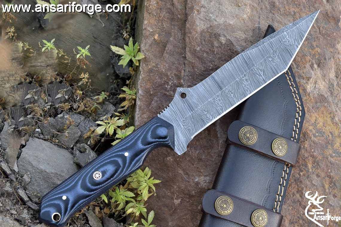 Handmade Damascus Steel Hunting Knife Tanto Knife With Leather Sheath