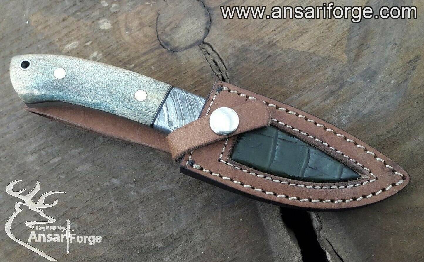 Forged Damascus hunting knife - Black Friday Deal