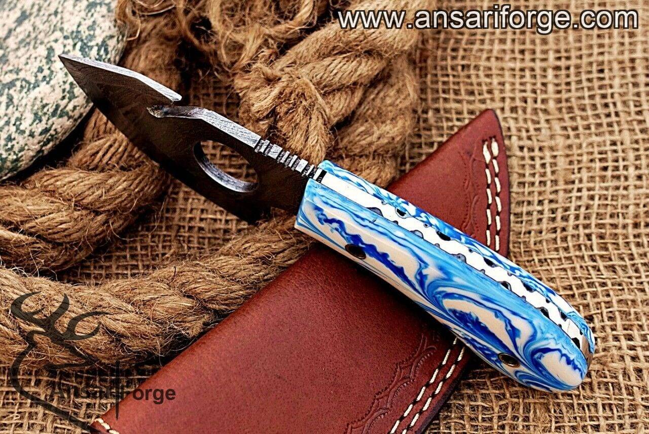 Sharp Damascus Gut Hook Knife Blade - 3-inch, 58 HRC blade for precise and clean deer skinning.