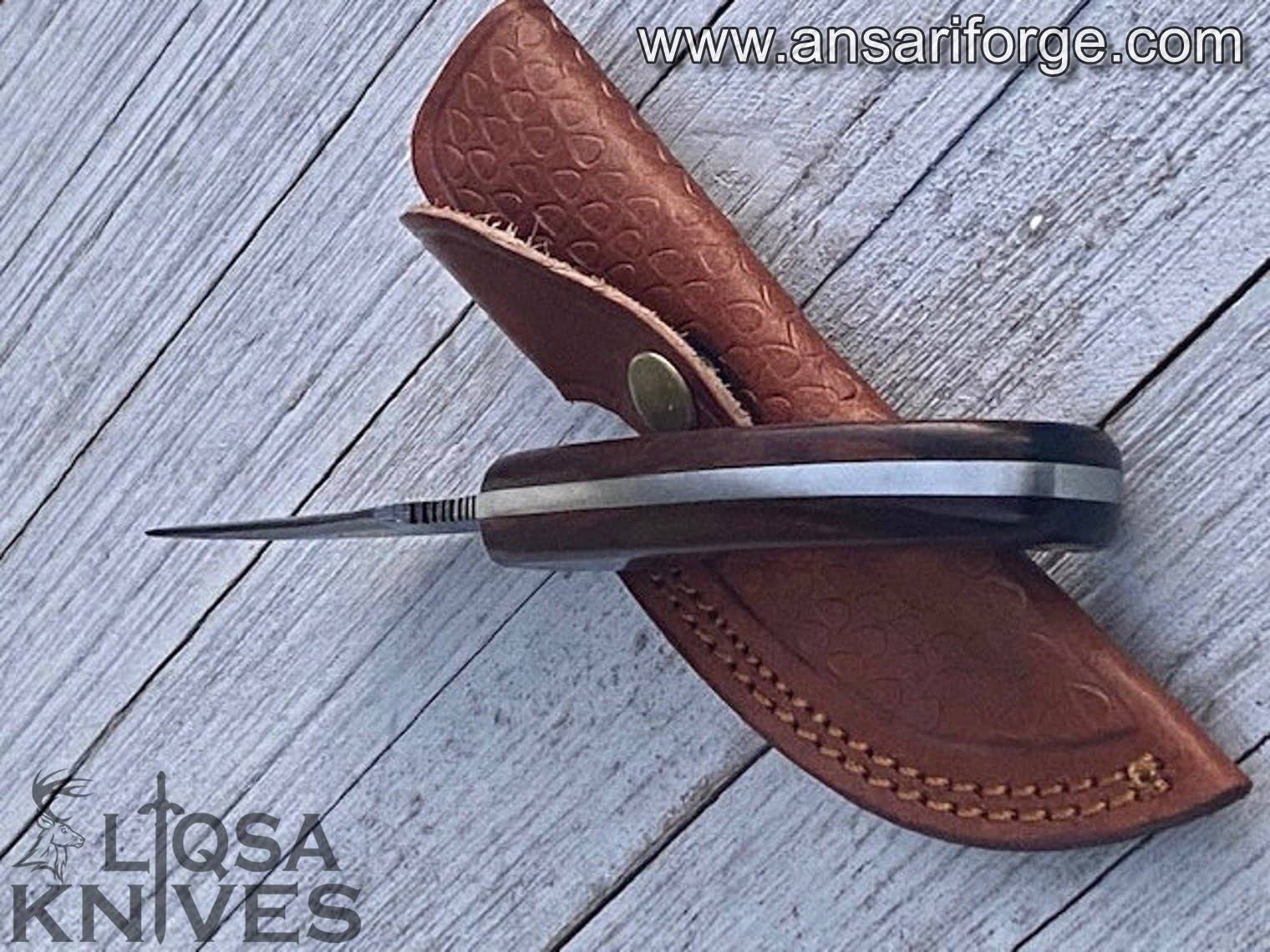 Deer hunter Damascus skinning knife