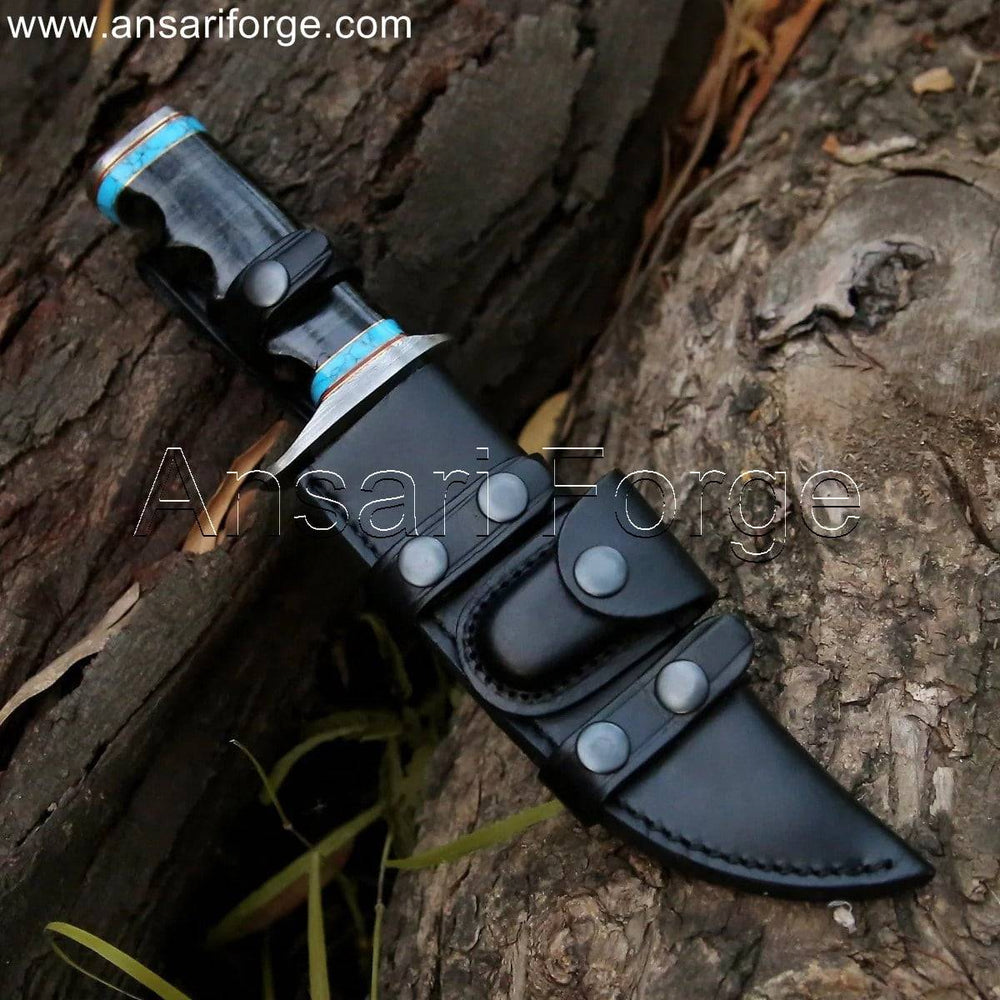 Beautiful Damascus Hunting Knife - Exquisite Twist Pattern Blade, Comfortable Leather Handle, Secure Leather Sheath.