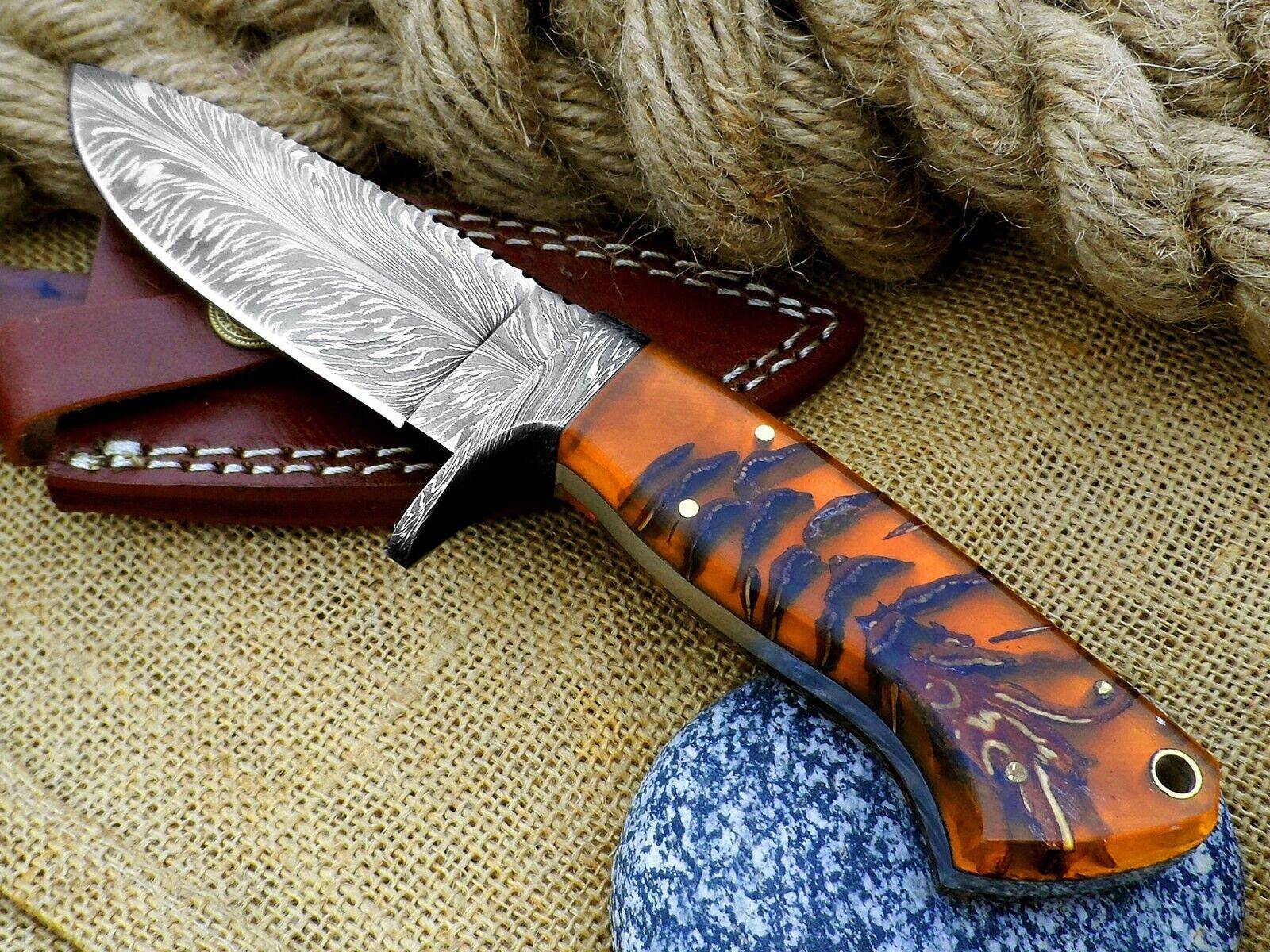 9.5" Inches Hand Forged Special Feather Damascus Steel Hunting Knife + leather sheath