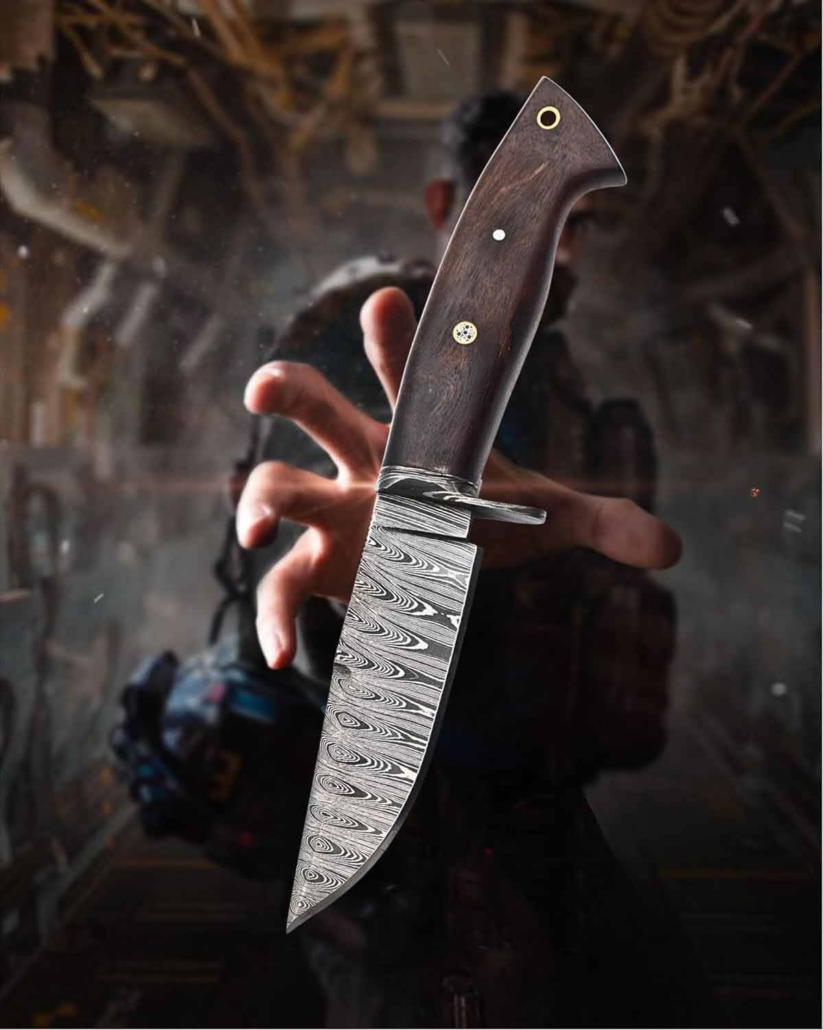 Handmade Damascus Hunting Knife with Scout Horizontal Carry Leather Sheath - EDC Bushcraft Full Tang Fixed Blade for Camping, Hiking, Skinning