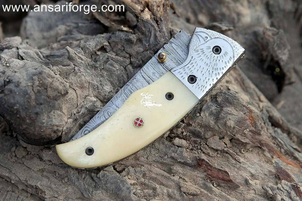 Sharp Eagle Damascus Pocket Knife Blade: Sharply forged 1095 & 15N20 Damascus steel with distinct layered pattern.