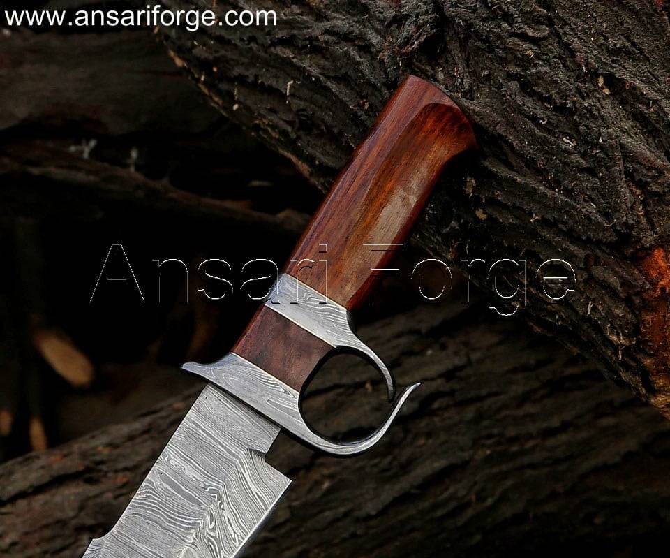 Damascus Bowie Knife , Damascus steel hilts & wood handle