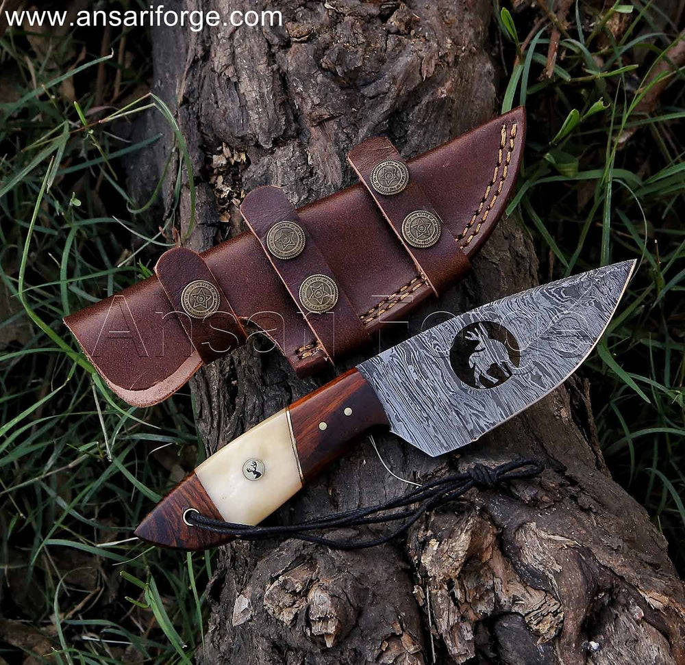 Hunter's Edge Skinner 8.5" Fixed Blade Damascus Skinning Knife With Bone Handle & Horizontal Leather Sheath