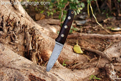 Handmade forged Damascus steel hunting knife