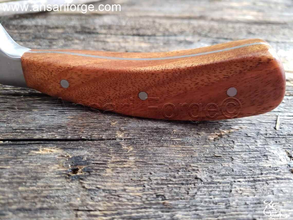 Very perfect grip of filleting knife.