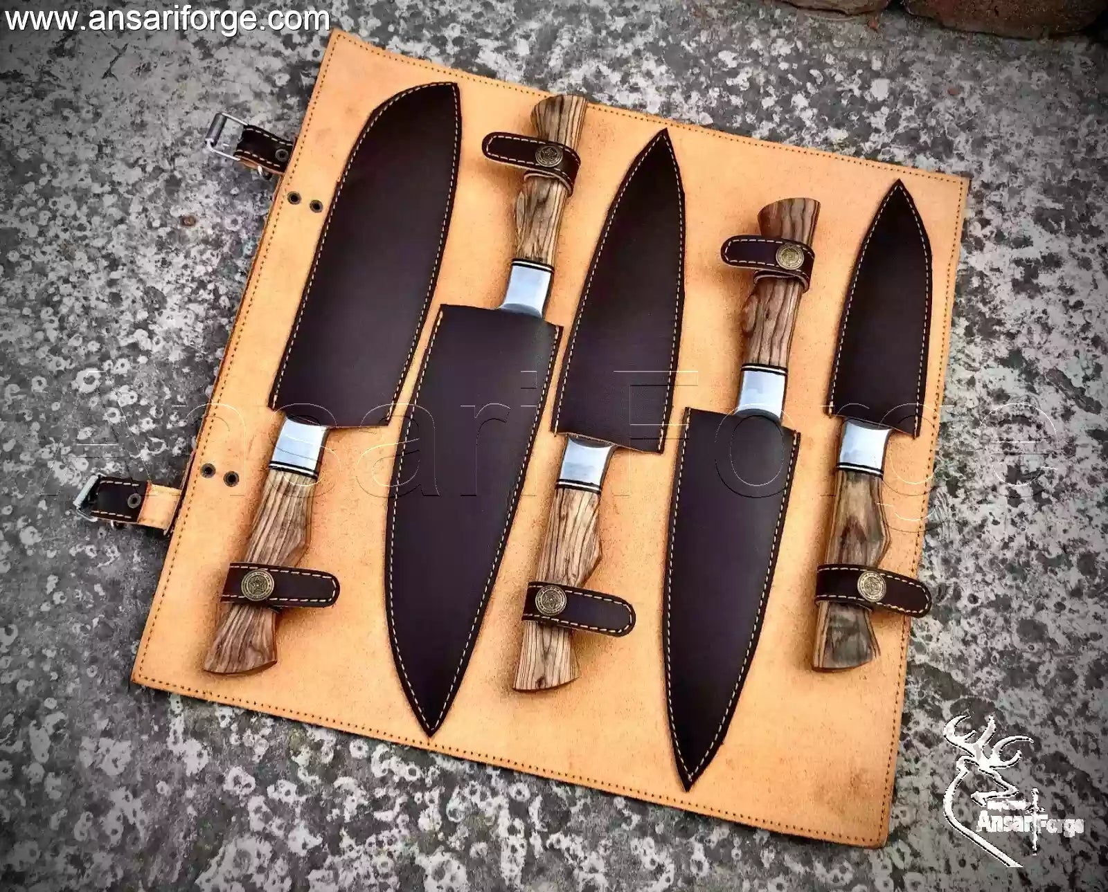 Professional chef knife set with case – 5 piece hand forged Damascus kitchen knives