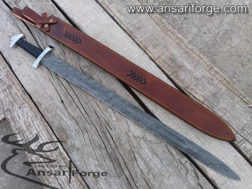 Damascus Viking sword with twist pattern blade
