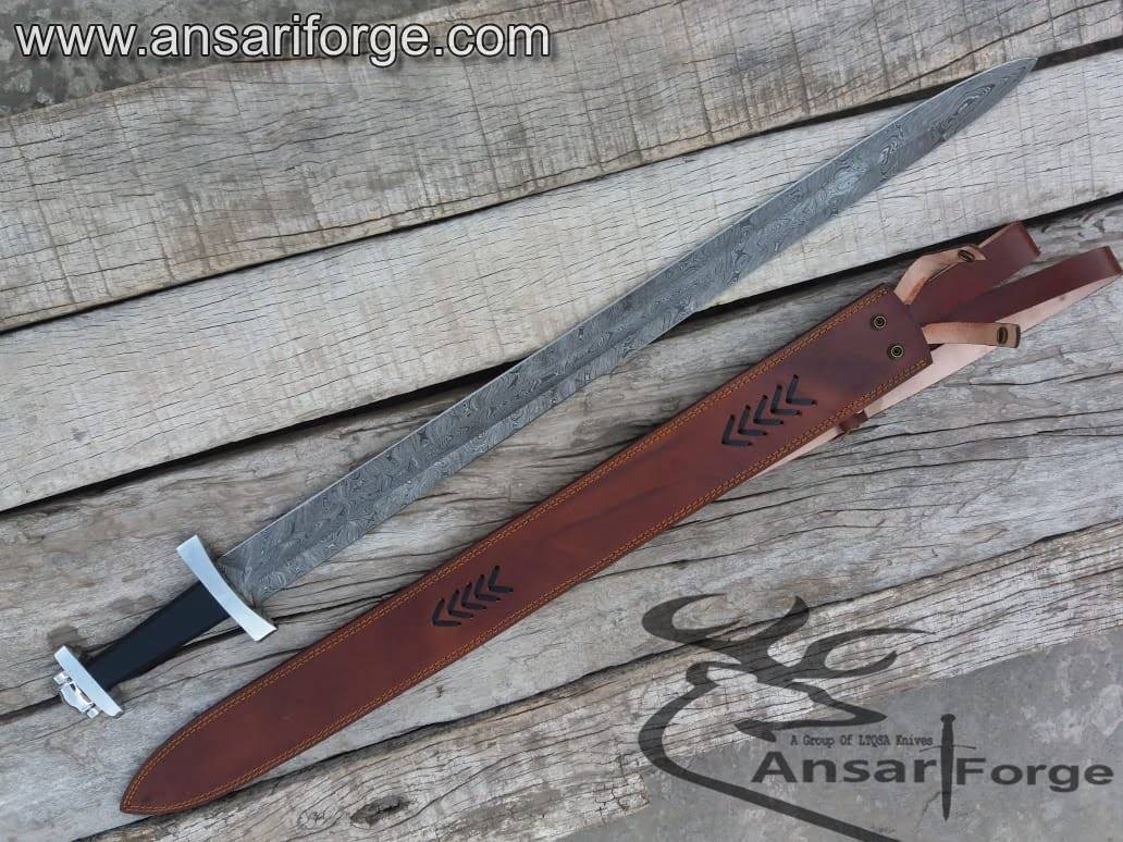 Pure brass hilt and pommel Damascus steel sword