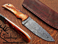 Damascus steel handmade skinner/hunting knife