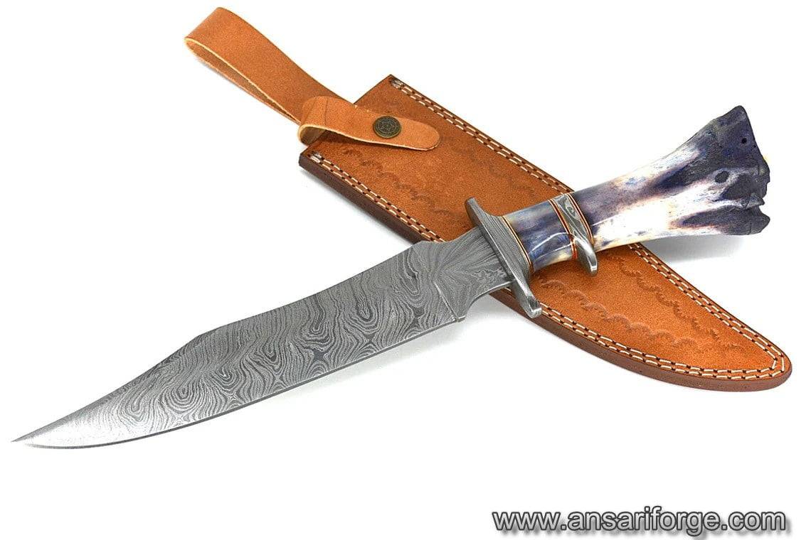 Damascus steel handmade hunting Bowie