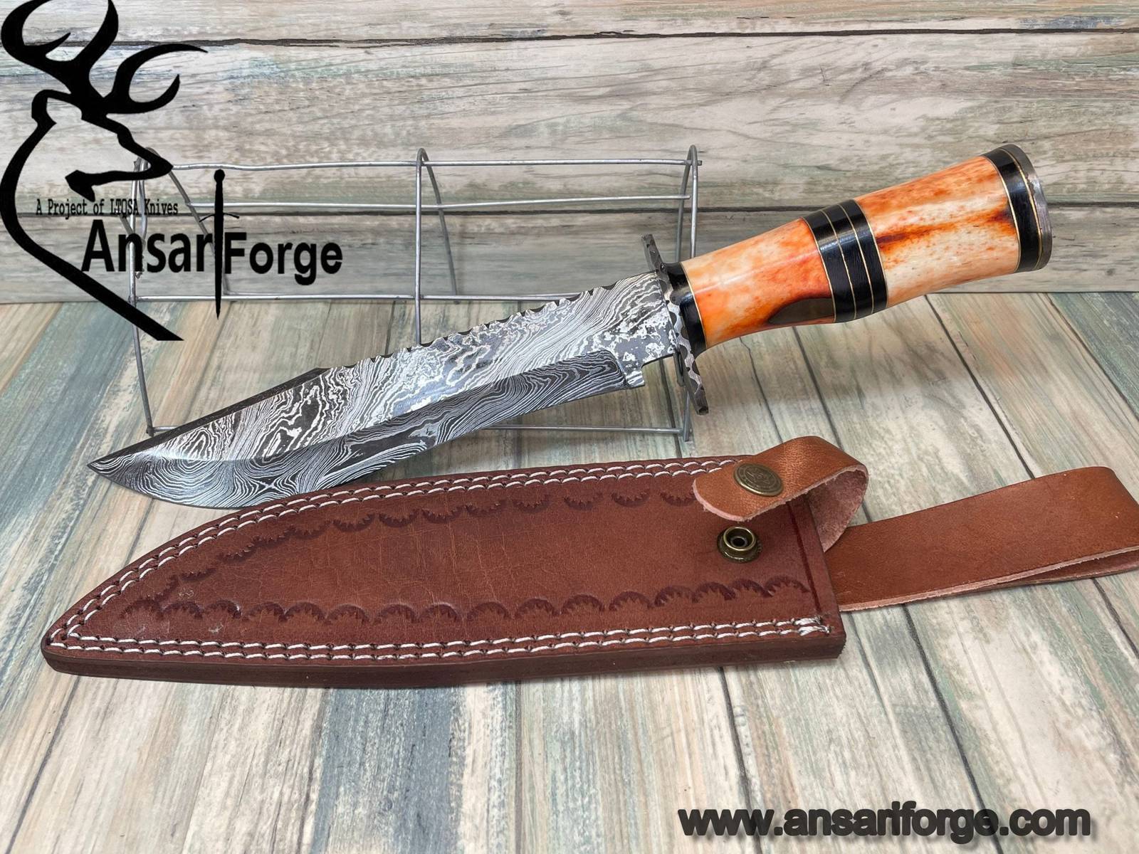 Damascus steel handmade Hunting knife Bowie