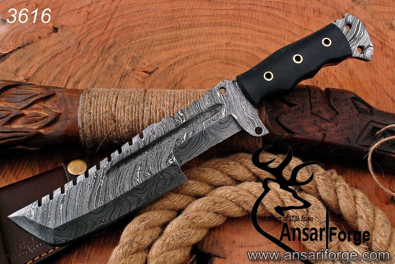 Damascus steel tracker hunting knife