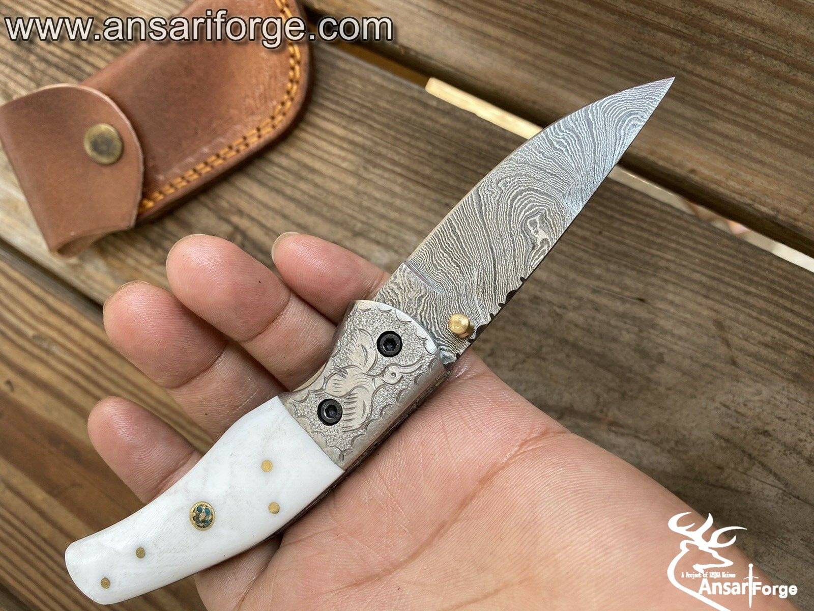 Damascus steel pocket knife